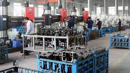 秣陵街道連續6年蟬聯全市街鎮分類考核先進制造業主導型一等獎——汽車配件產業的卓越引領